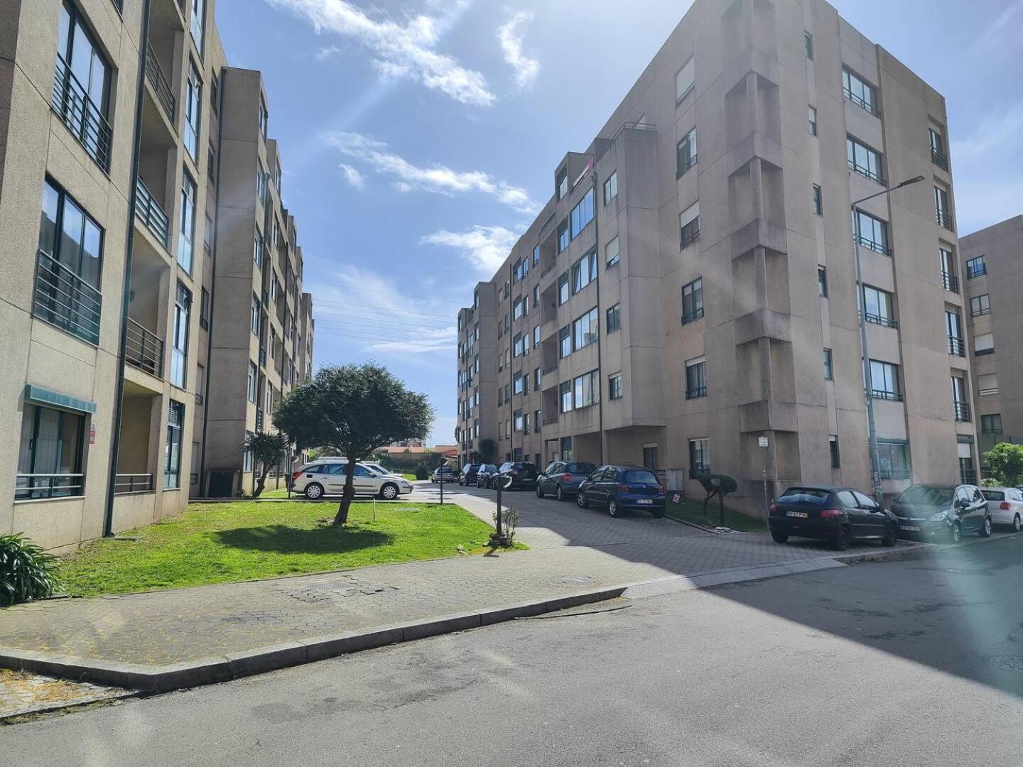 Modern 1Br For 4 - Great For Long Stays, 10 Min To Attractions Vila Nova de Gaia Bagian luar foto